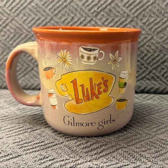 Gilmore Girls Ceramic Camper Mug with Luke's Diner Logo - Picture 3 of 9